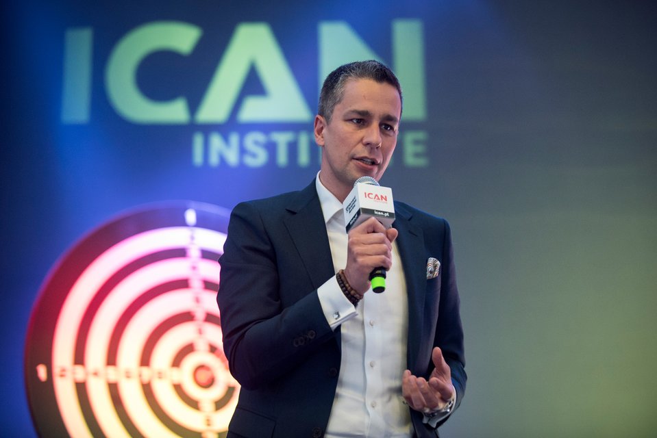 Prof. Gianpiero Petriglieri: Gra o talent. Jak przyciągać i zatrzymywać najlepszych pracowników i zwiększać ich zaangażowanie