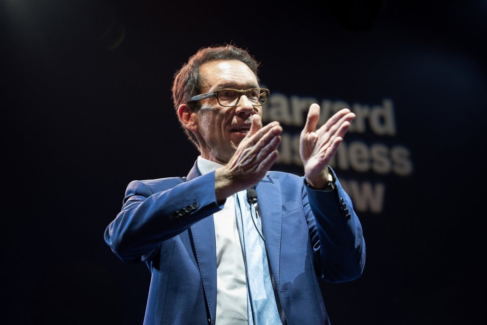 Byron Sharp: Przełom w marketingu, czyli evidence-based marketing